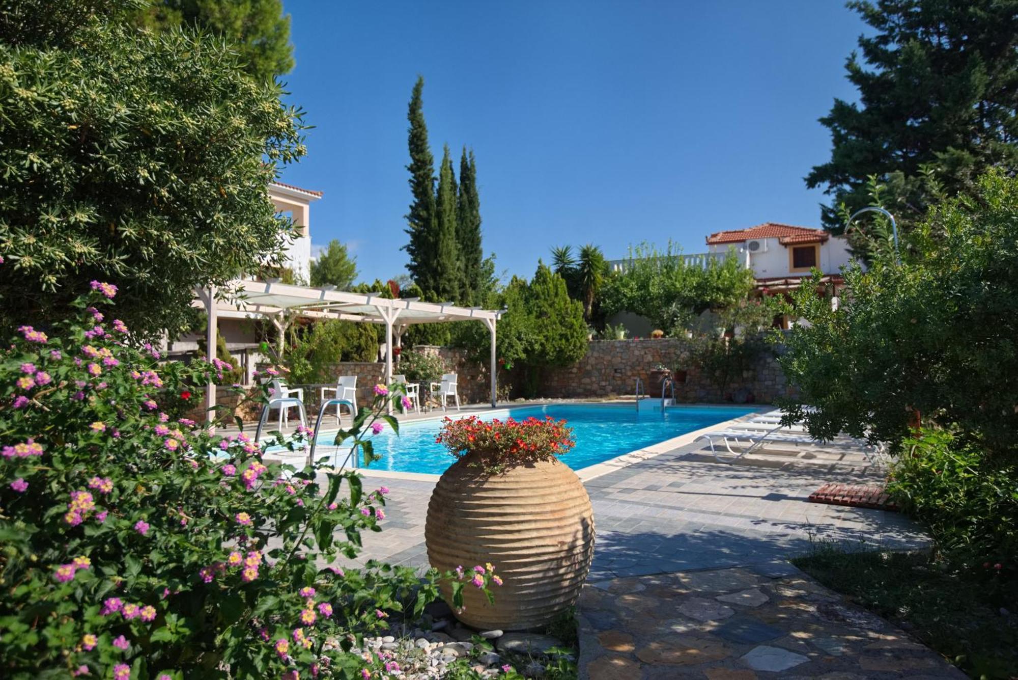 Kamelia Villas Votsi  Exterior photo