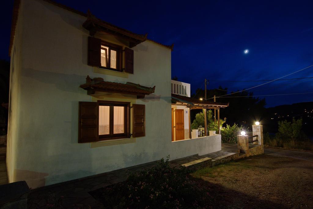 Kamelia Villas Votsi  Exterior photo