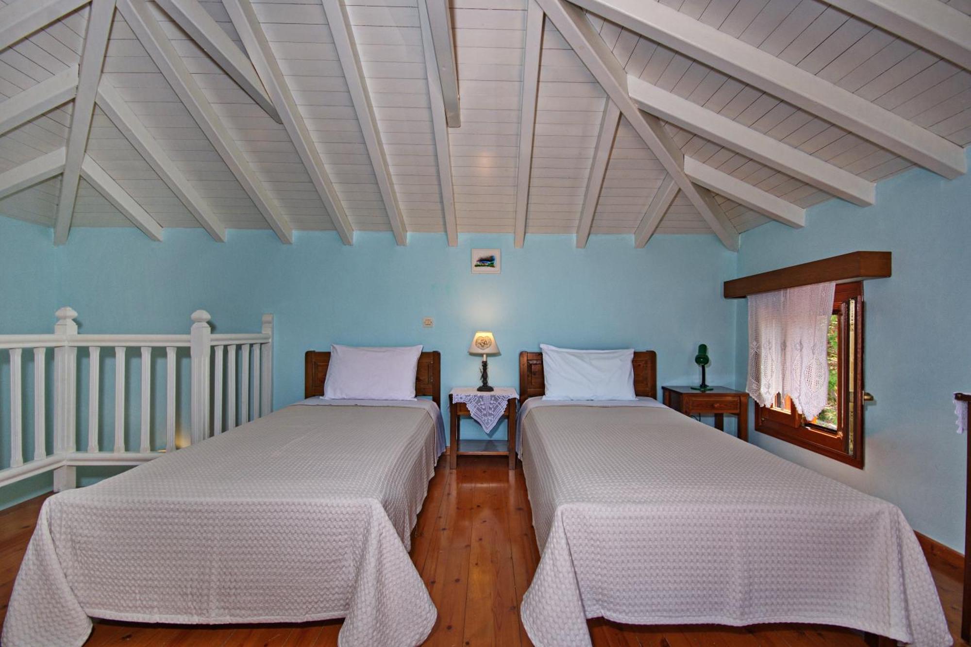 Kamelia Villas Votsi  Exterior photo
